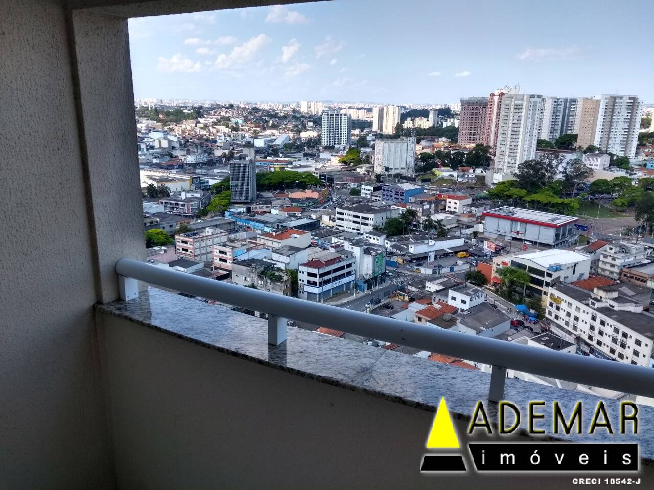 Apartamento à venda com 2 quartos, 67m² - Foto 1