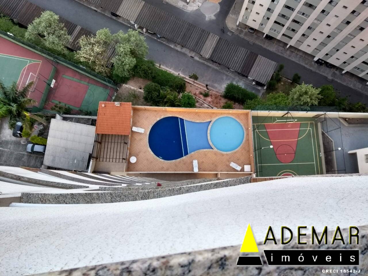 Apartamento à venda com 2 quartos, 67m² - Foto 34