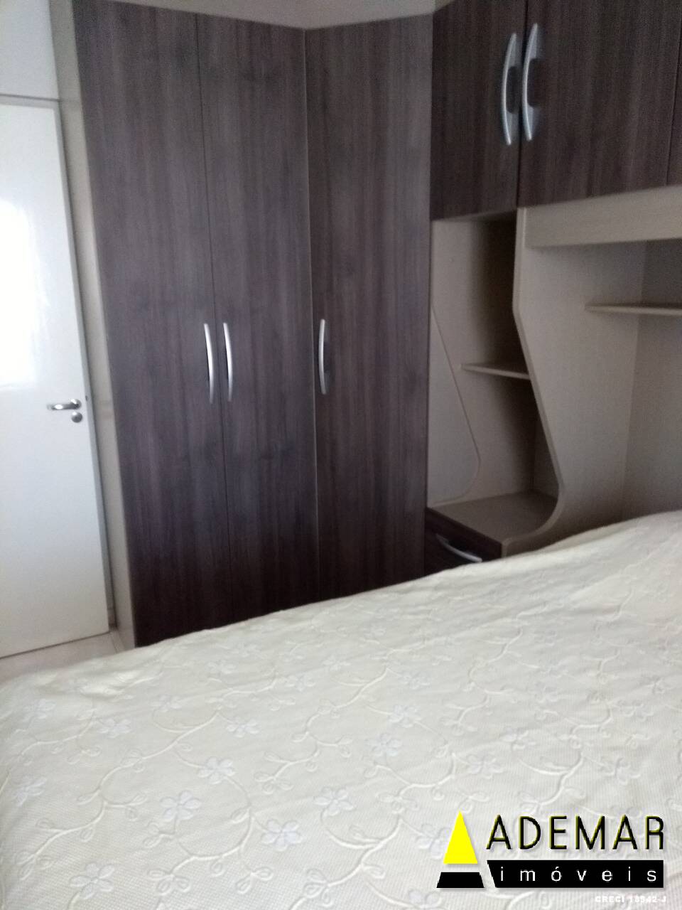 Apartamento à venda com 2 quartos, 67m² - Foto 98