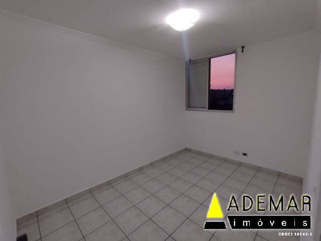 Apartamento à venda com 2 quartos, 56m² - Foto 18