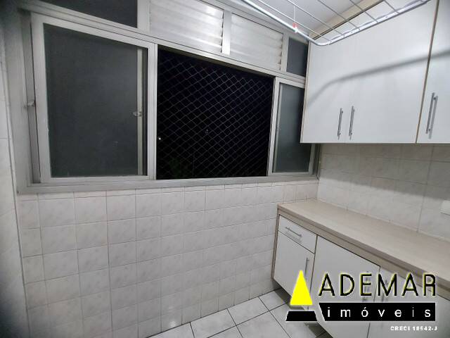 Apartamento à venda com 2 quartos, 56m² - Foto 17