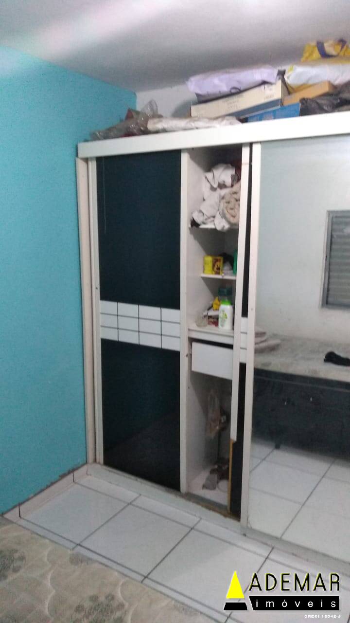 Casa à venda com 2 quartos, 125m² - Foto 15