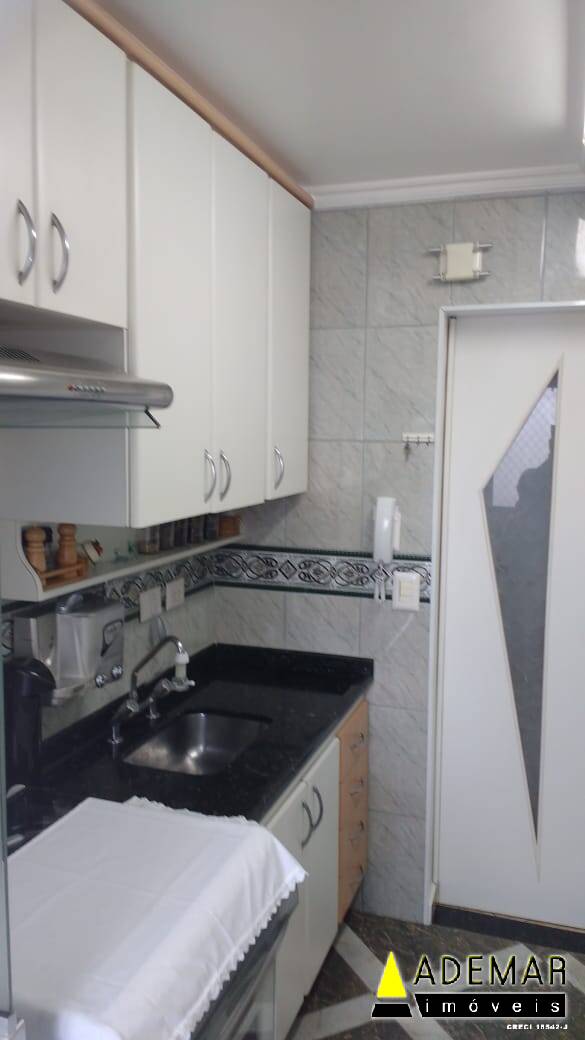 Apartamento à venda com 2 quartos, 48m² - Foto 25