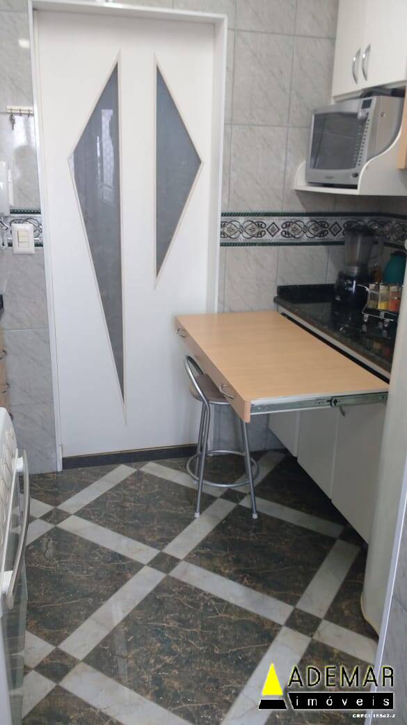 Apartamento à venda com 2 quartos, 48m² - Foto 21