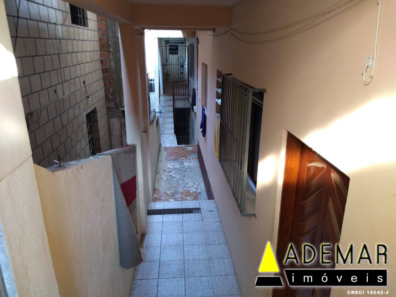 Casa à venda com 6 quartos, 400m² - Foto 22