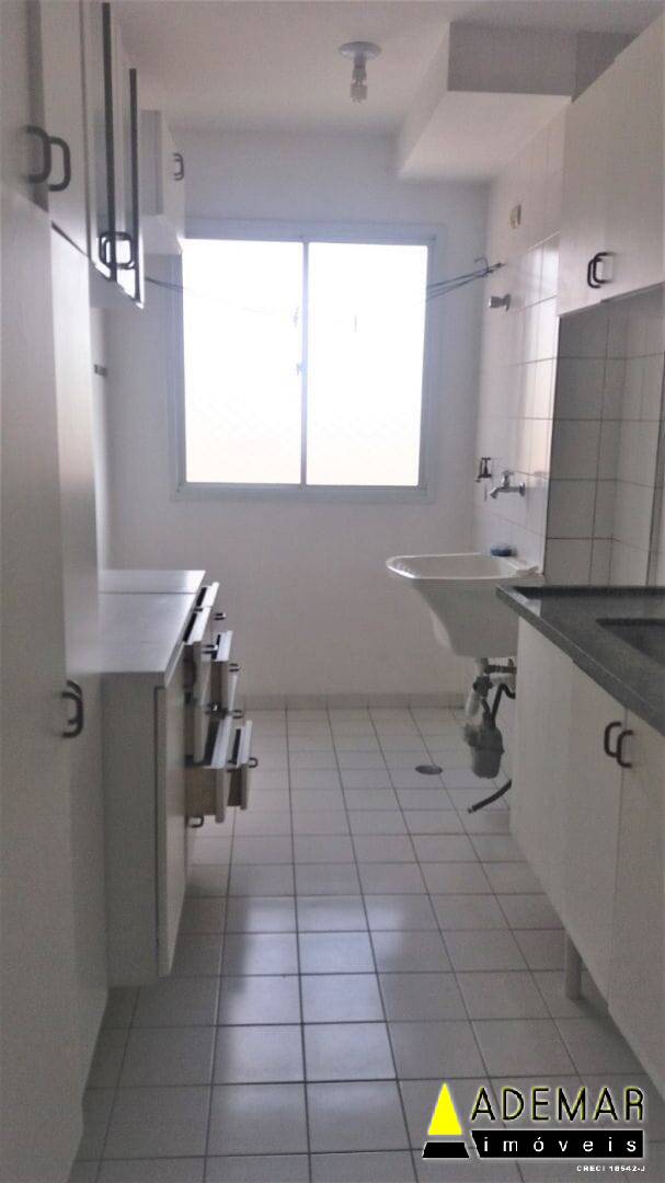 Apartamento à venda com 2 quartos, 48m² - Foto 4