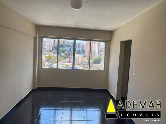 Apartamento à venda com 3 quartos, 97m² - Foto 1