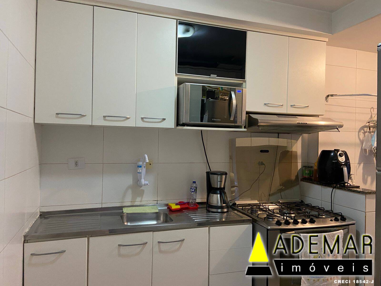 Apartamento à venda com 3 quartos, 64m² - Foto 17