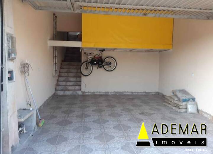 Casa à venda com 3 quartos, 80m² - Foto 4