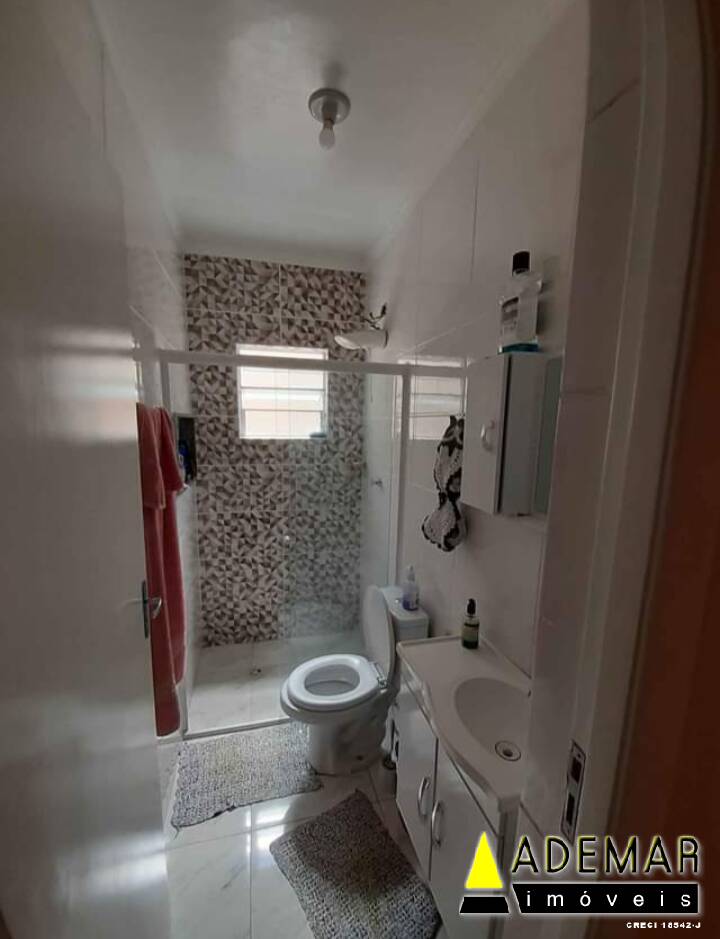 Casa à venda com 3 quartos, 80m² - Foto 9