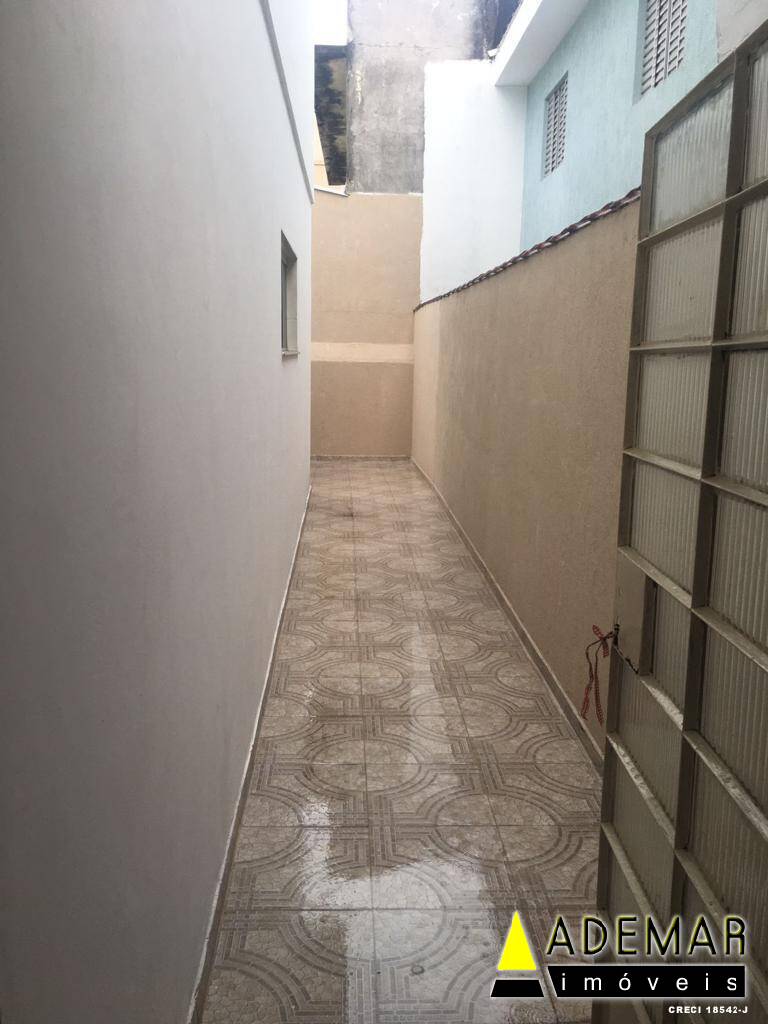 Casa à venda com 2 quartos, 80m² - Foto 23