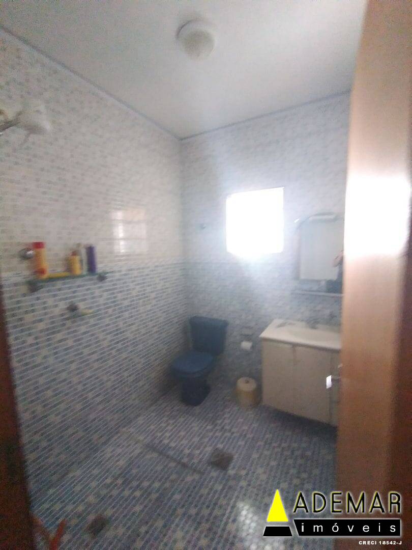 Casa à venda com 2 quartos, 100m² - Foto 11