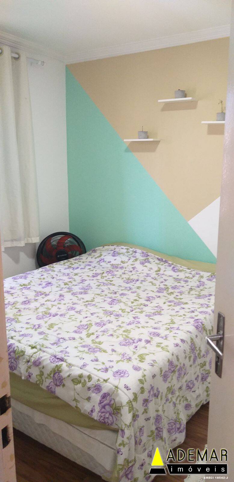 Apartamento à venda com 2 quartos, 50m² - Foto 2