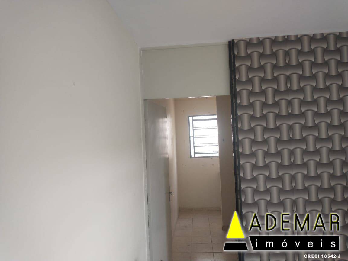 Apartamento à venda com 2 quartos, 47m² - Foto 2