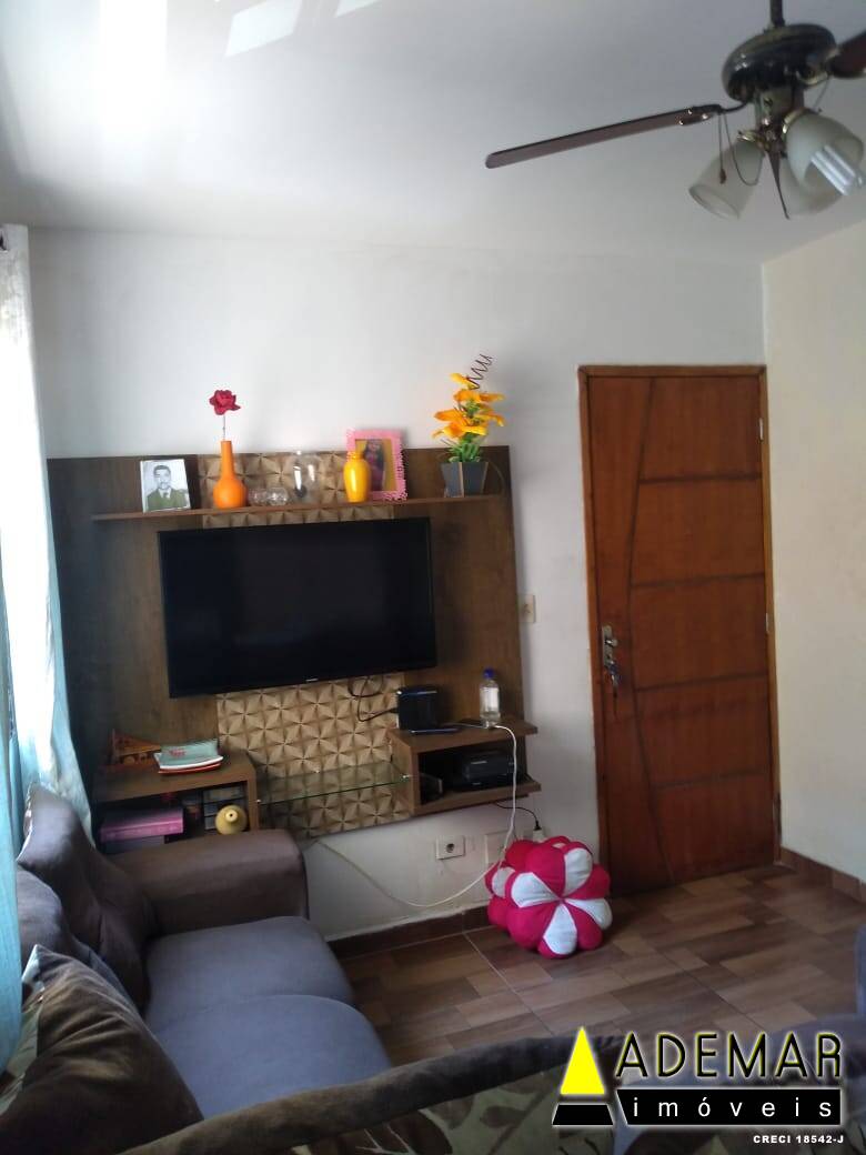 Apartamento à venda com 2 quartos, 50m² - Foto 3