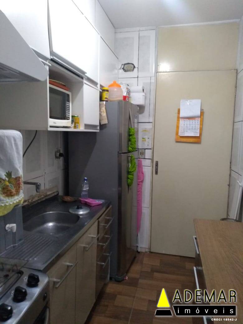 Apartamento à venda com 2 quartos, 50m² - Foto 8