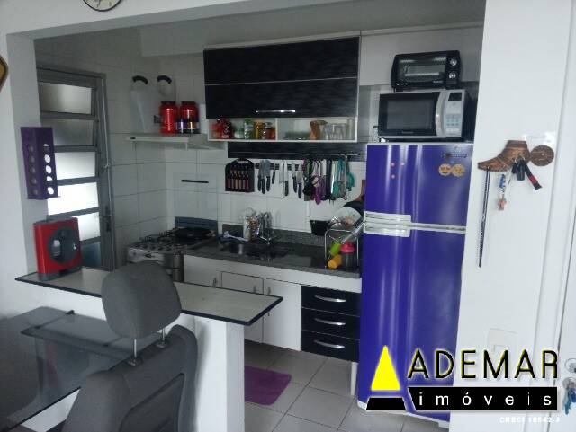 Apartamento à venda com 2 quartos, 45m² - Foto 11