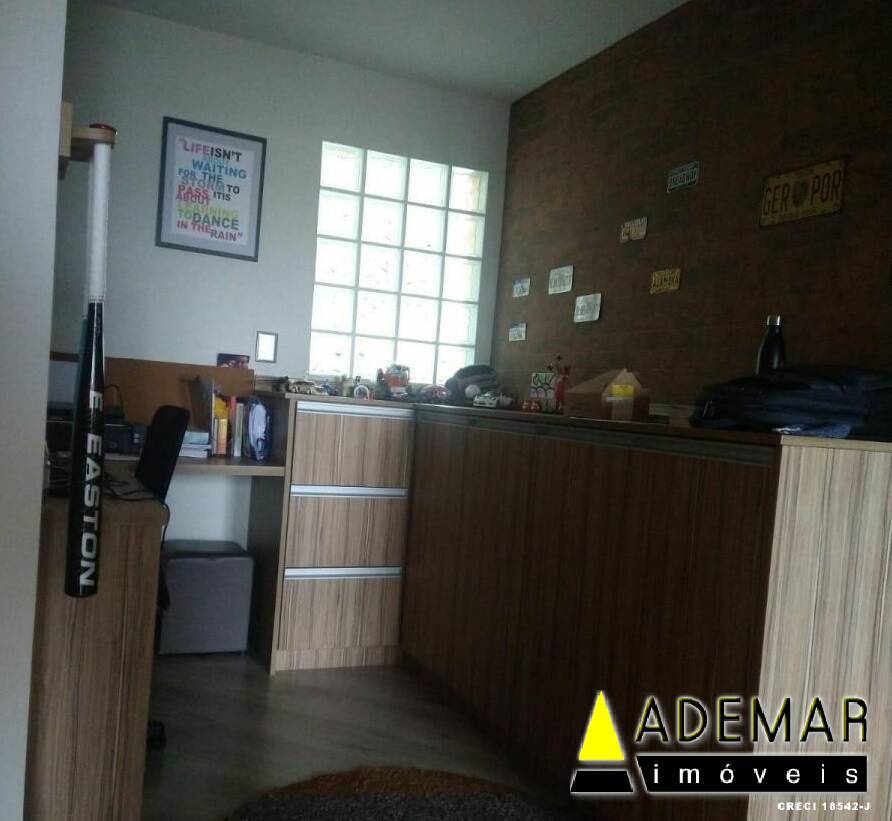 Apartamento à venda com 3 quartos, 127m² - Foto 1