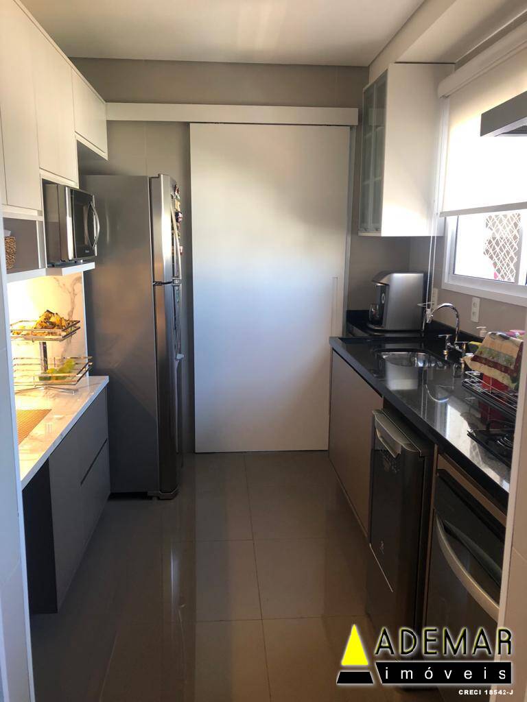 Apartamento à venda com 3 quartos, 91m² - Foto 5