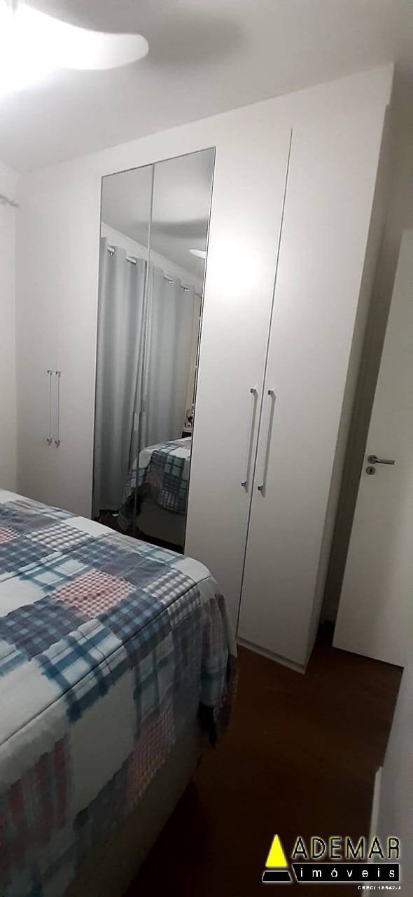 Apartamento à venda com 2 quartos, 44m² - Foto 2