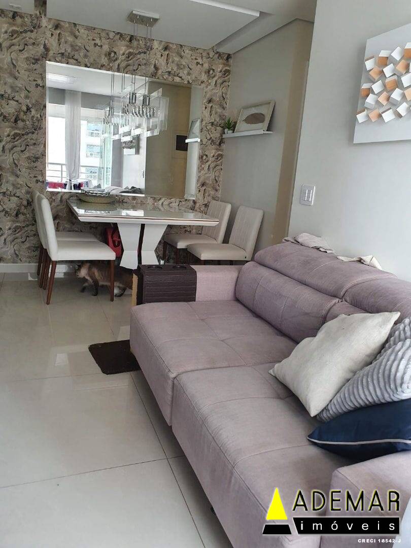 Apartamento à venda com 2 quartos, 65m² - Foto 8