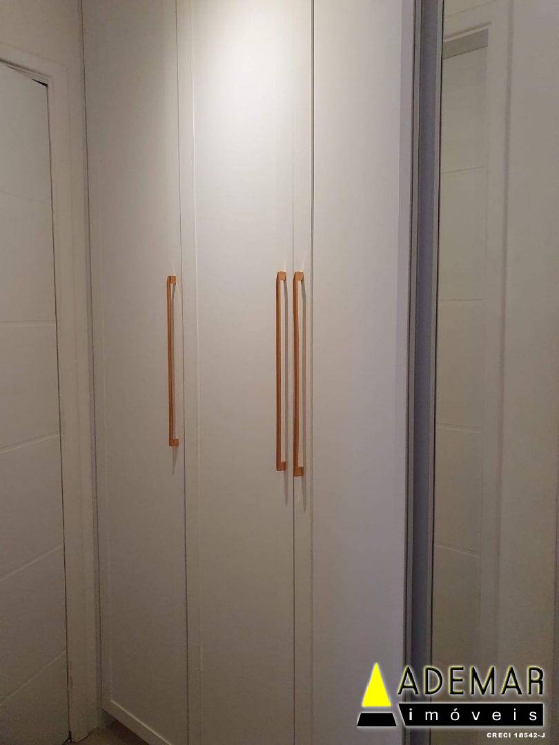 Apartamento à venda com 2 quartos, 65m² - Foto 13