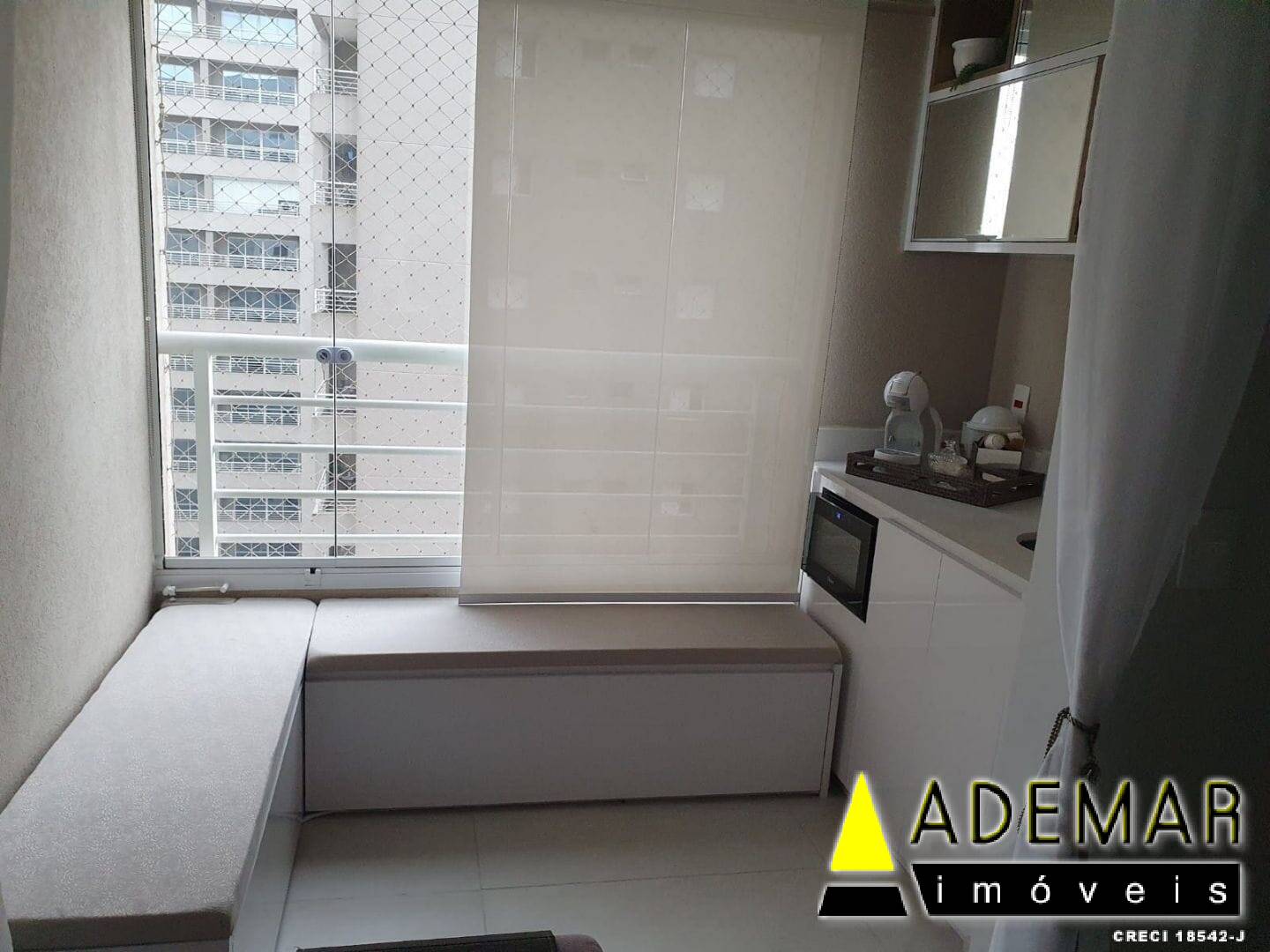 Apartamento à venda com 2 quartos, 65m² - Foto 18