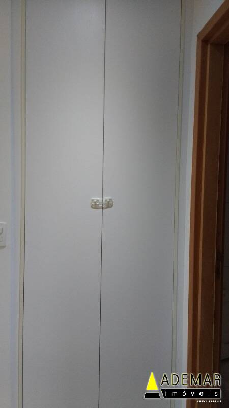 Apartamento à venda com 2 quartos, 72m² - Foto 5