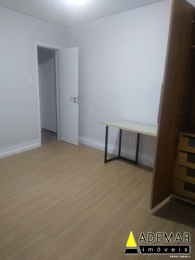 Casa à venda com 5 quartos, 125m² - Foto 7