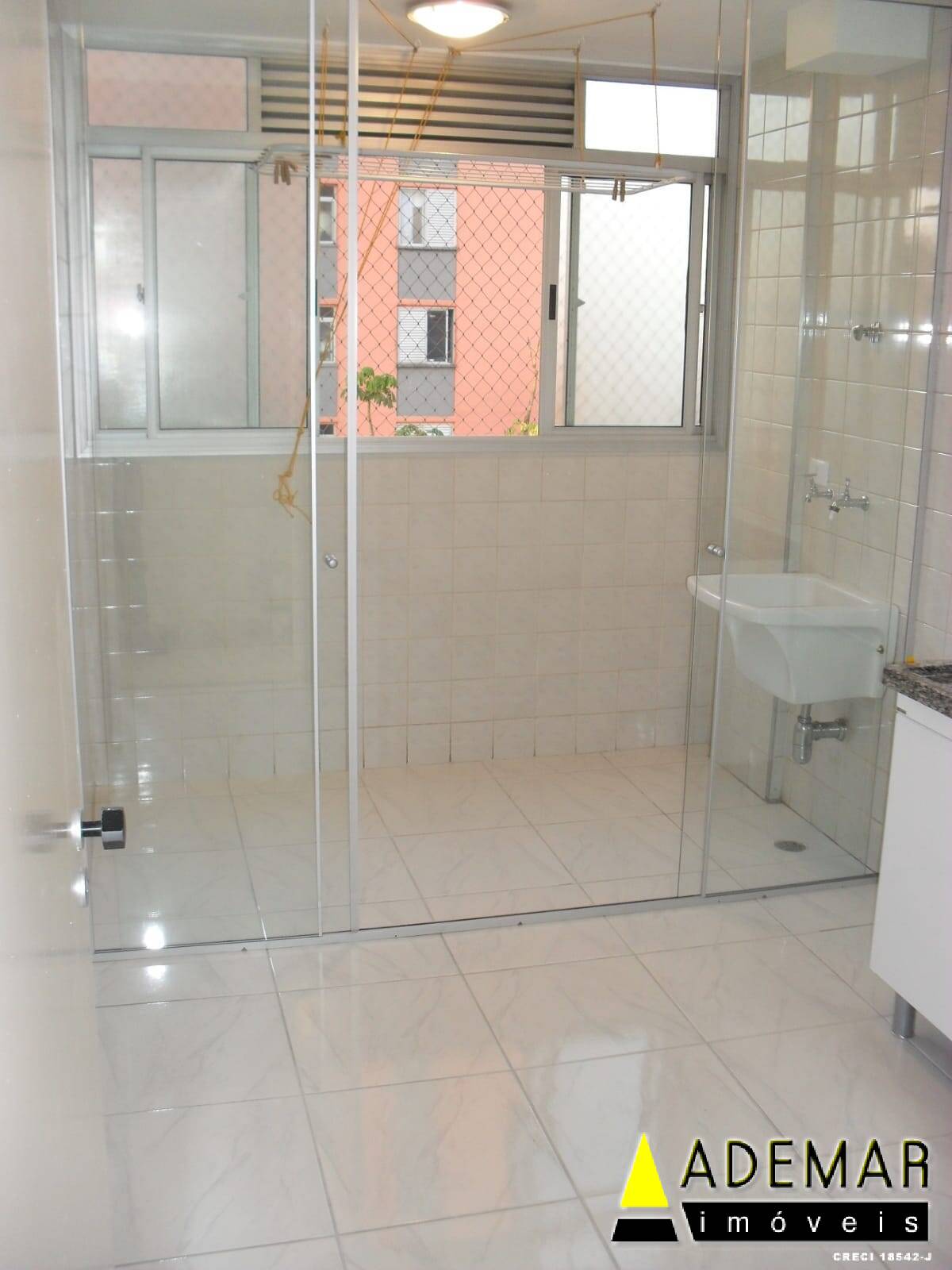 Apartamento à venda com 2 quartos, 56m² - Foto 9