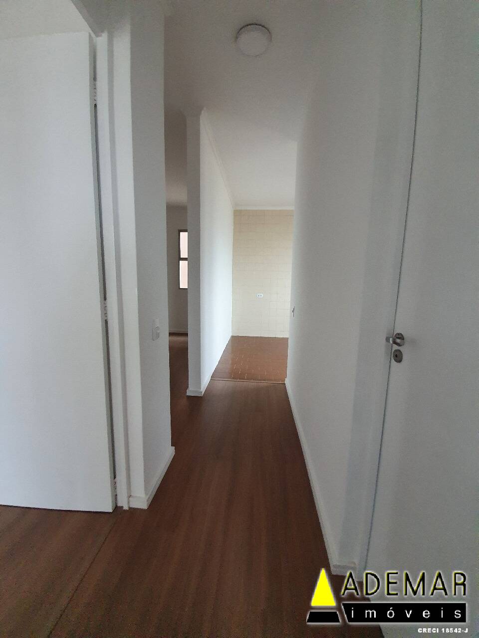 Apartamento à venda com 2 quartos, 55m² - Foto 6