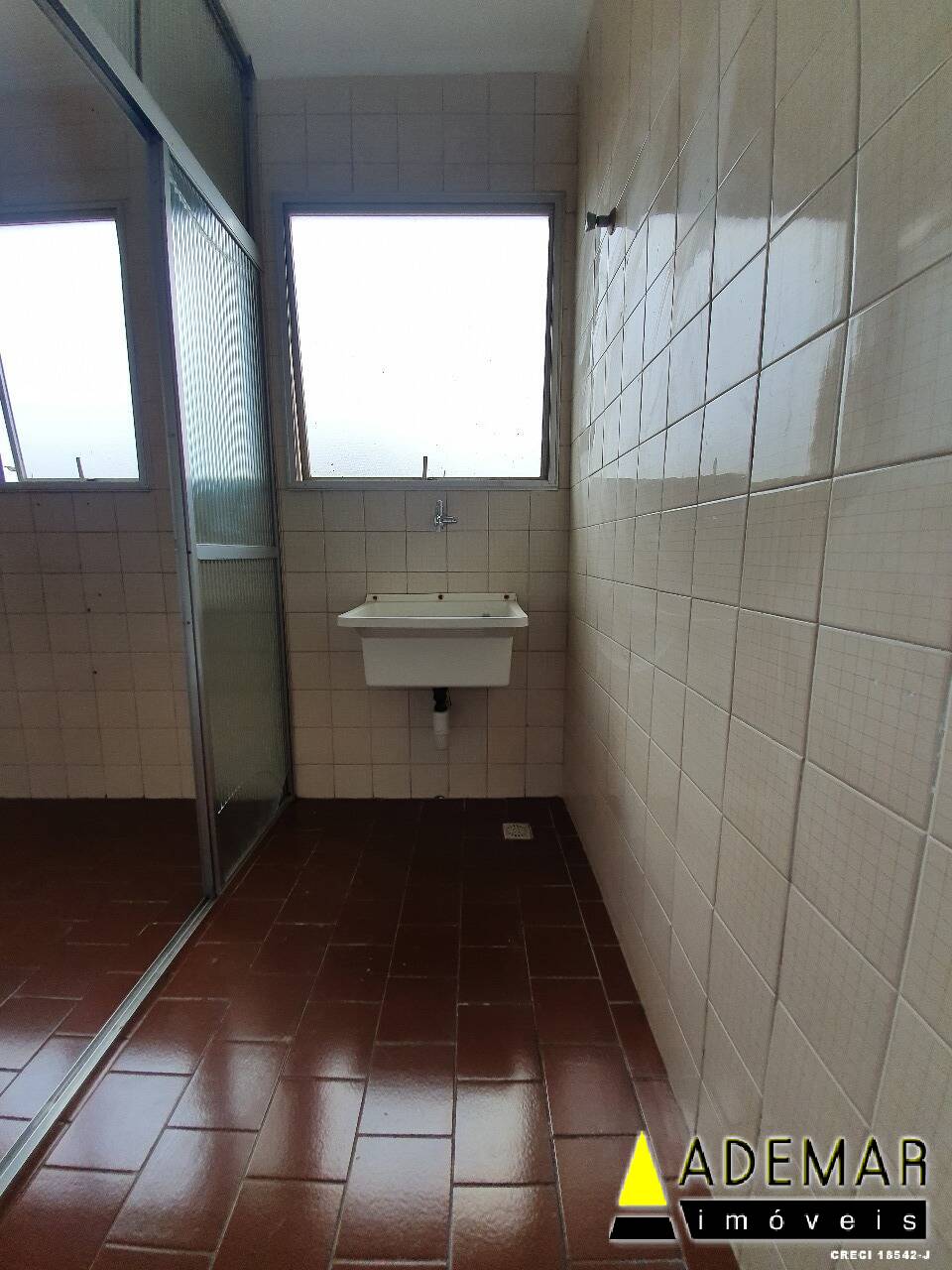 Apartamento à venda com 2 quartos, 55m² - Foto 10