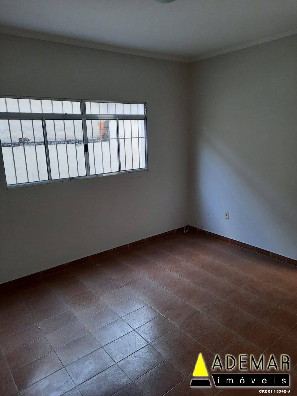 Casa à venda com 2 quartos, 100m² - Foto 9