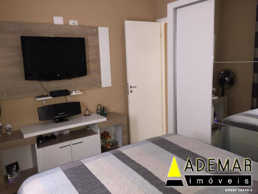 Apartamento à venda com 2 quartos, 68m² - Foto 19