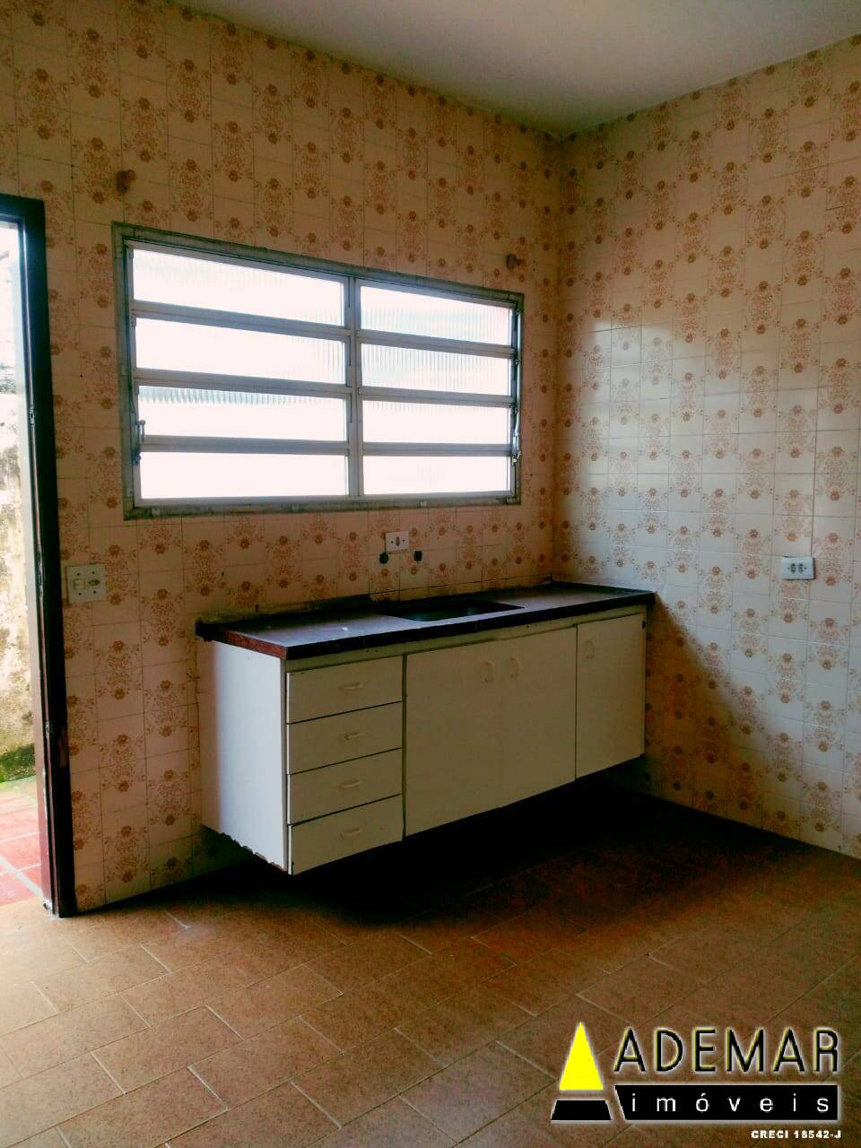 Casa à venda com 2 quartos, 125m² - Foto 11