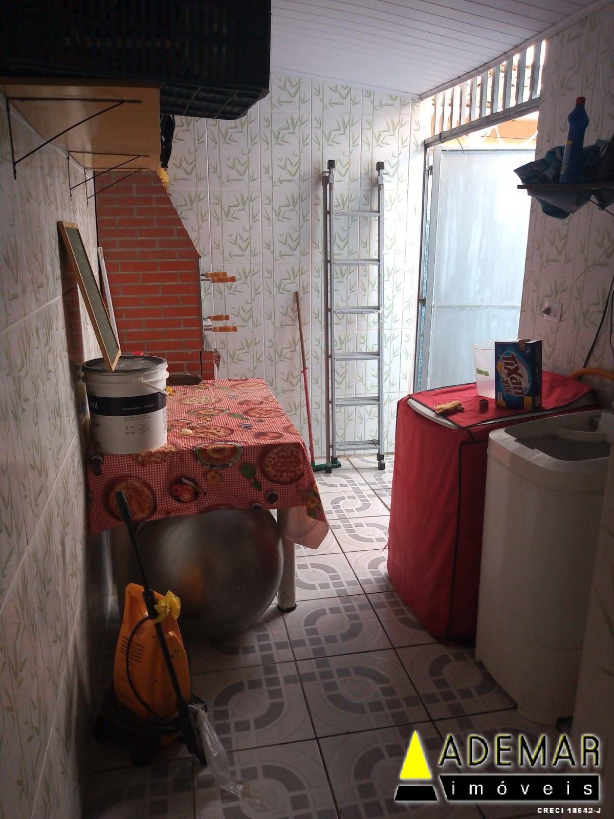 Casa à venda com 2 quartos, 50m² - Foto 20