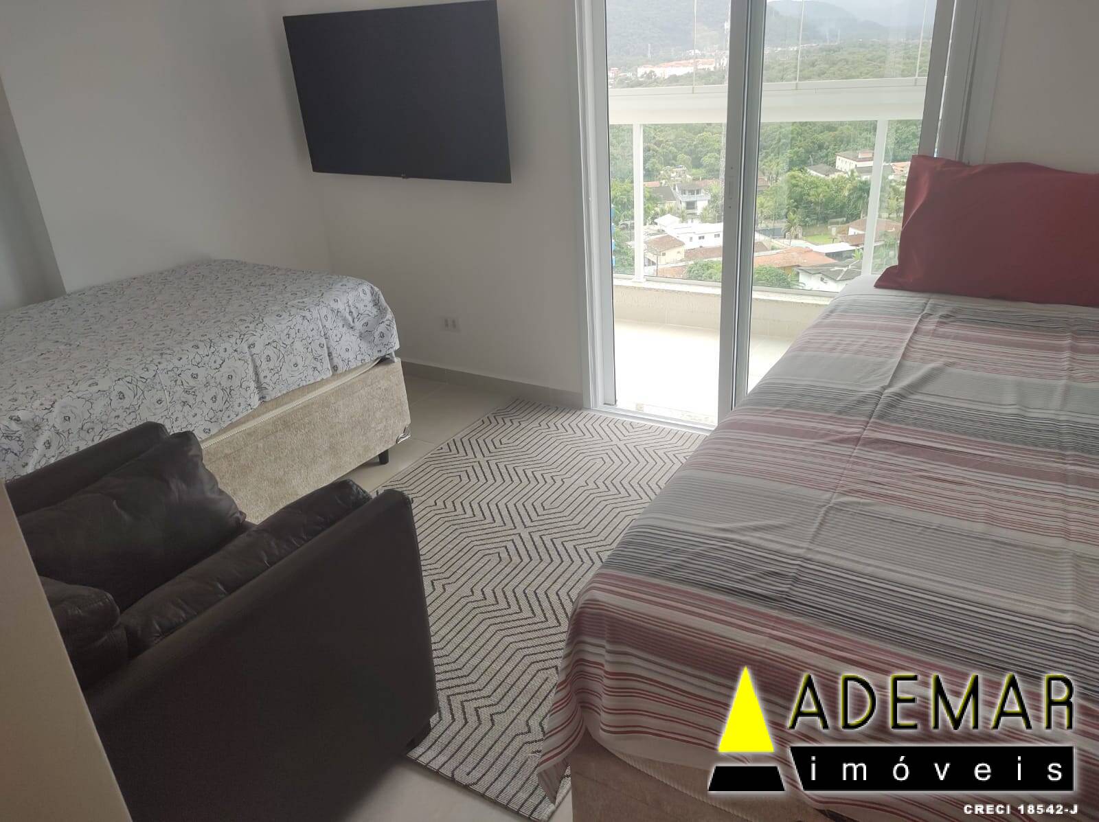 Apartamento à venda com 2 quartos, 69m² - Foto 4