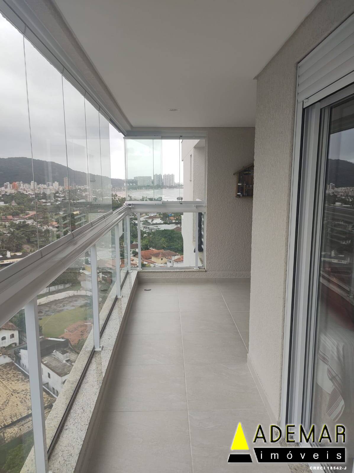 Apartamento à venda com 2 quartos, 69m² - Foto 17