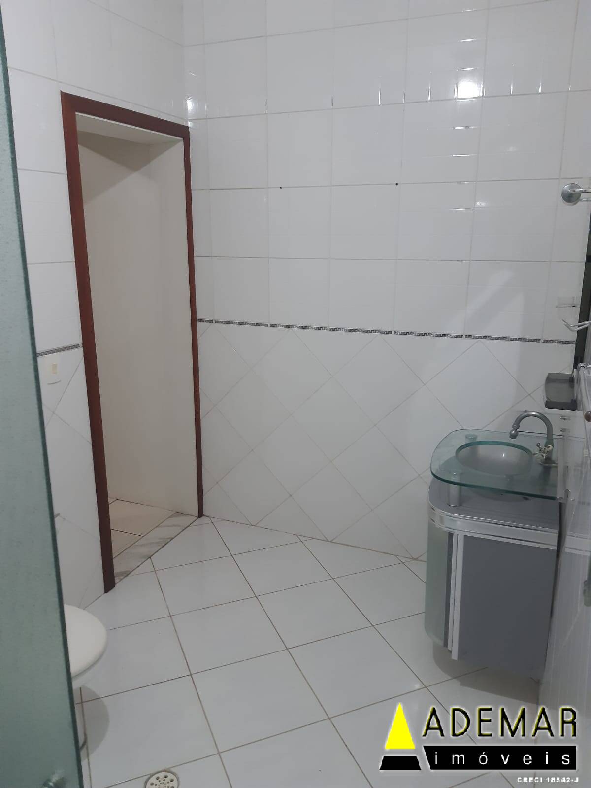 Casa à venda com 3 quartos, 500m² - Foto 16