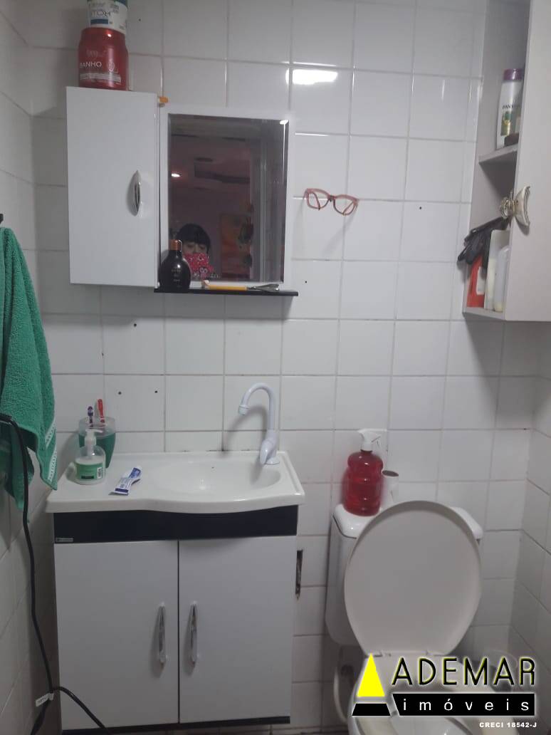 Apartamento à venda com 2 quartos, 49m² - Foto 3