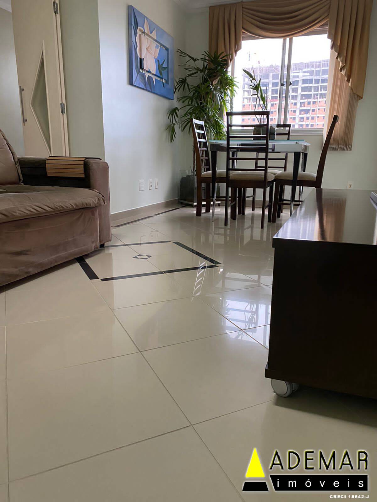 Apartamento à venda com 2 quartos, 66m² - Foto 11