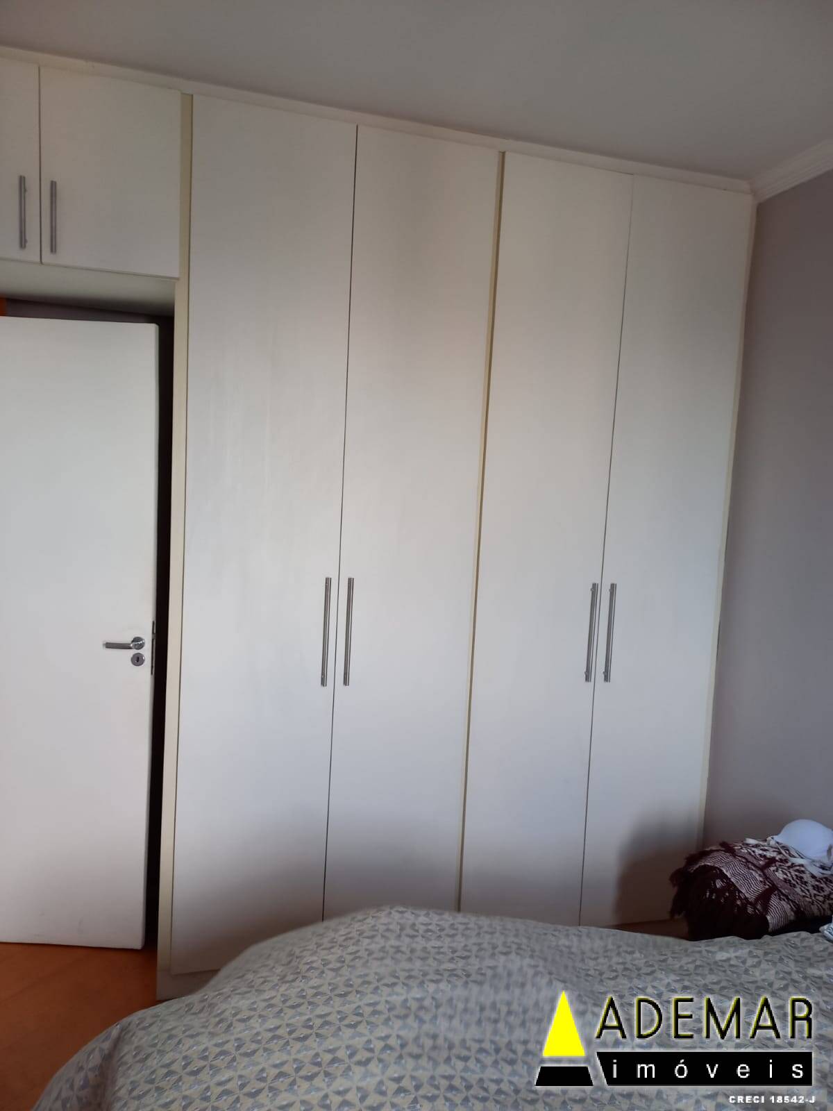 Apartamento à venda com 2 quartos, 65m² - Foto 16