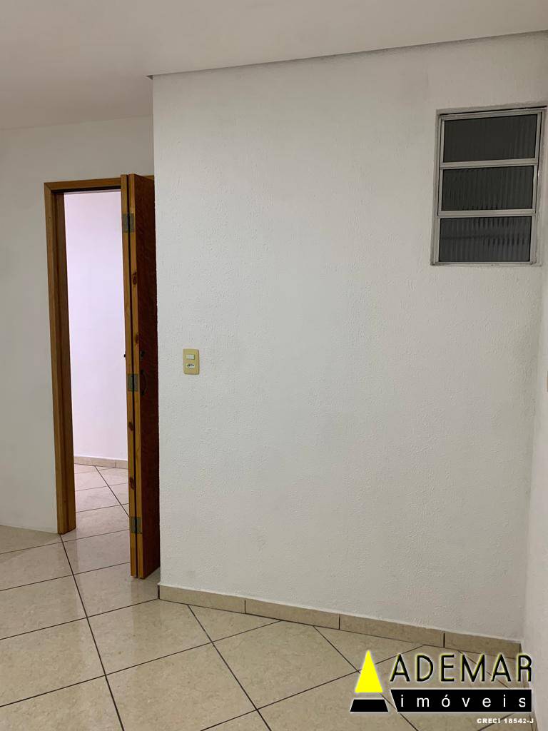 Casa à venda com 2 quartos, 125m² - Foto 11