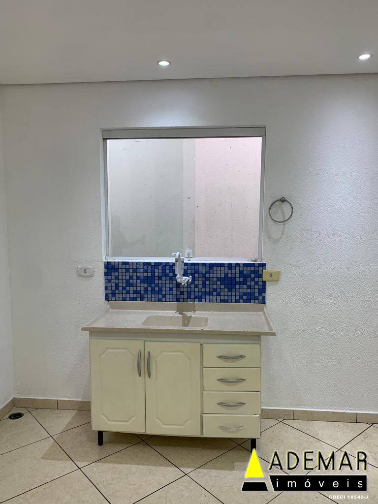 Casa à venda com 2 quartos, 125m² - Foto 15