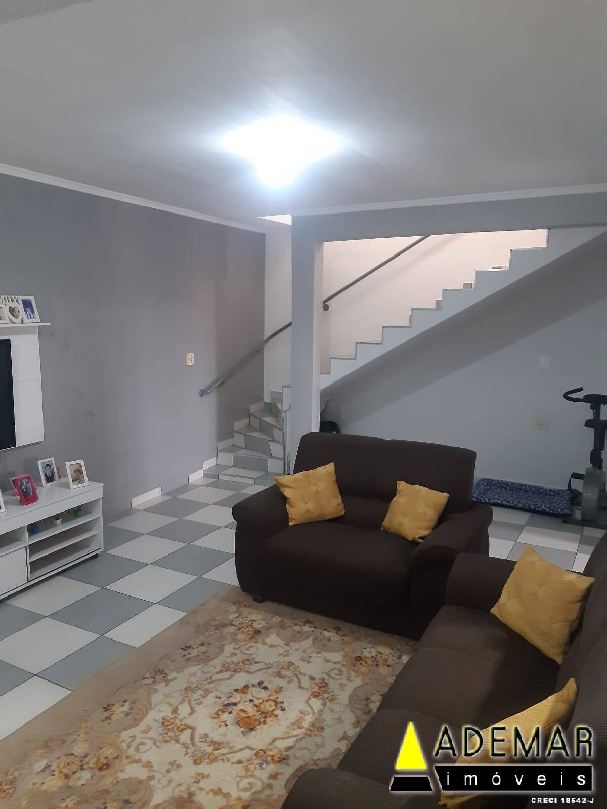 Casa à venda com 4 quartos, 450m² - Foto 6