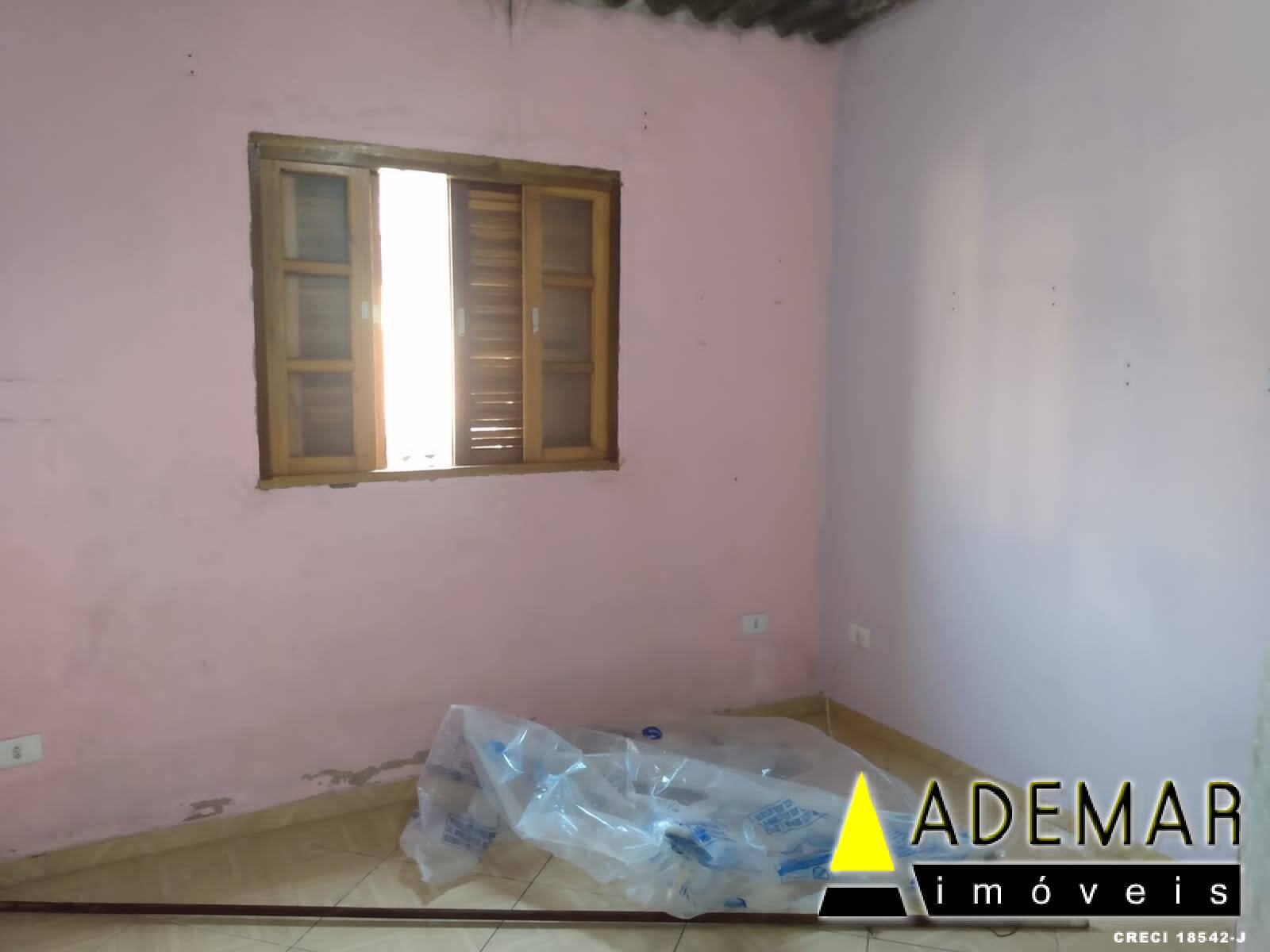 Casa à venda com 6 quartos, 125m² - Foto 19