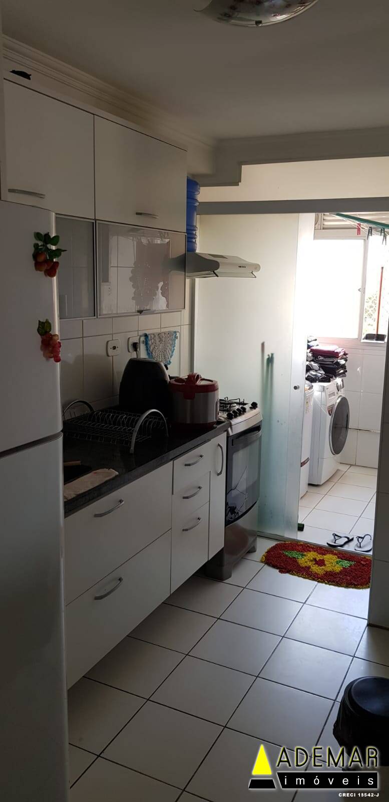 Apartamento à venda com 3 quartos, 69m² - Foto 3