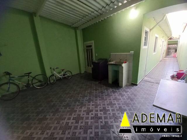 Casa à venda com 2 quartos, 125m² - Foto 7