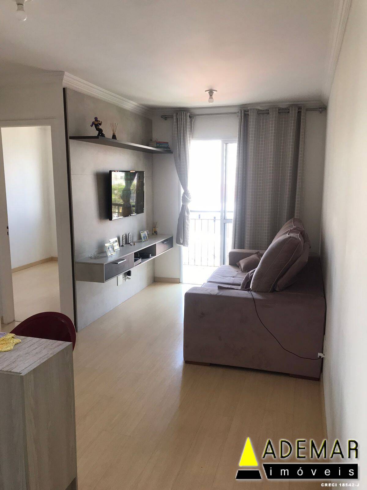 Apartamento à venda com 2 quartos, 49m² - Foto 2