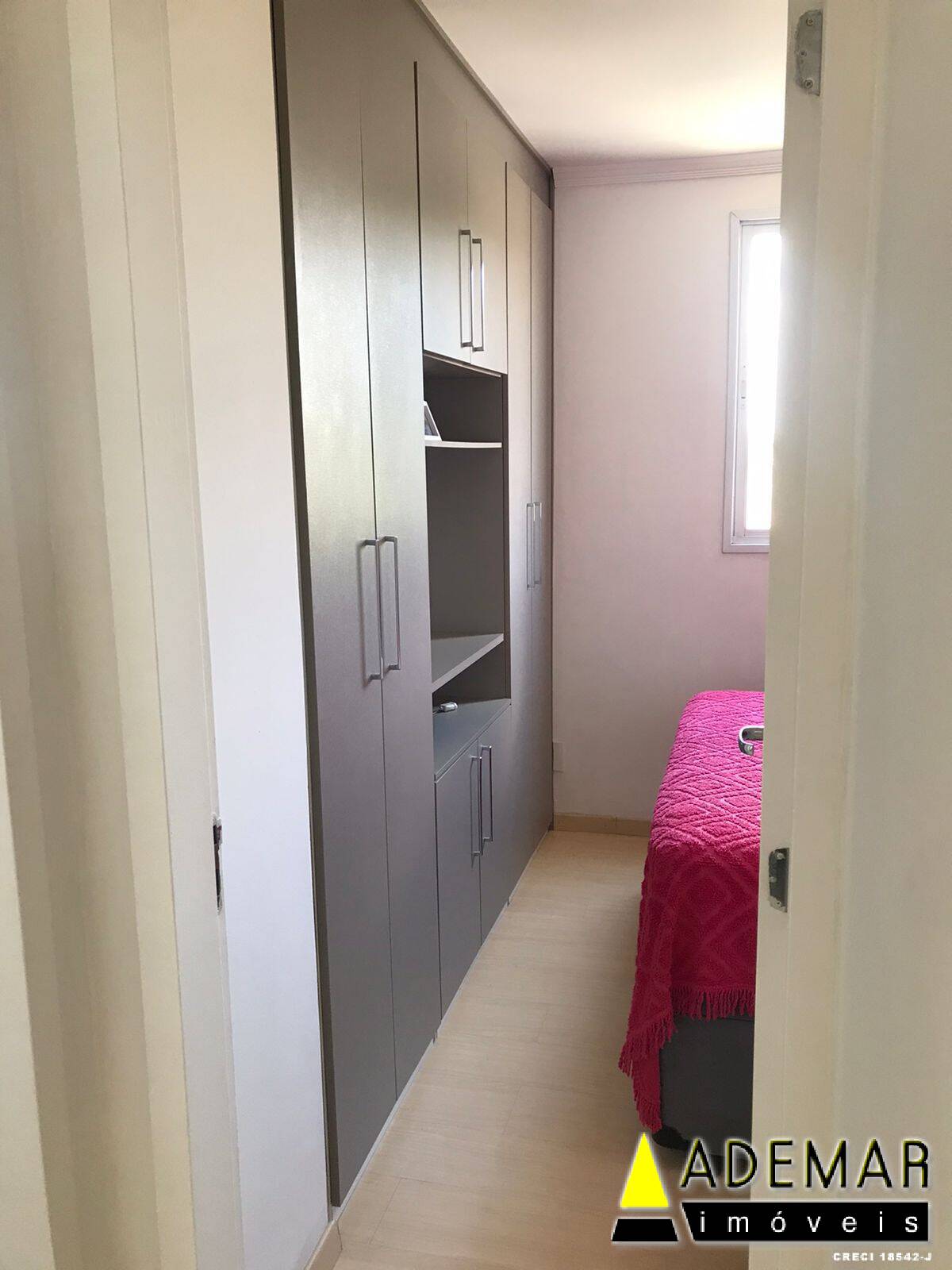 Apartamento à venda com 2 quartos, 49m² - Foto 5